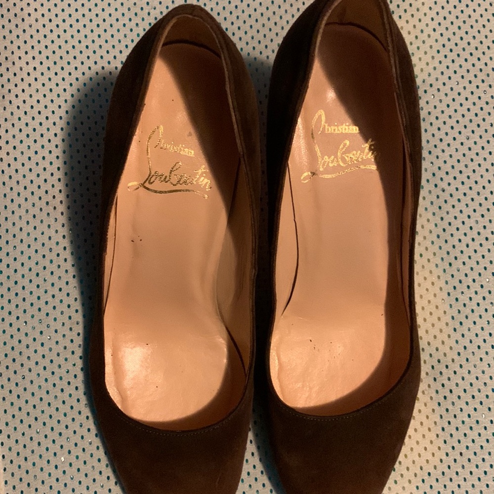 Christian louboutin heels size 37